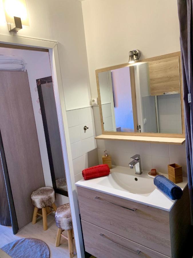 Cocoon Vue Mer ☆ En Face Du Port De Golfe-Juan ☆ Dış mekan fotoğraf